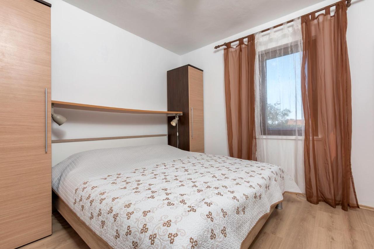 Apartments Marija 821 Pula Bagian luar foto