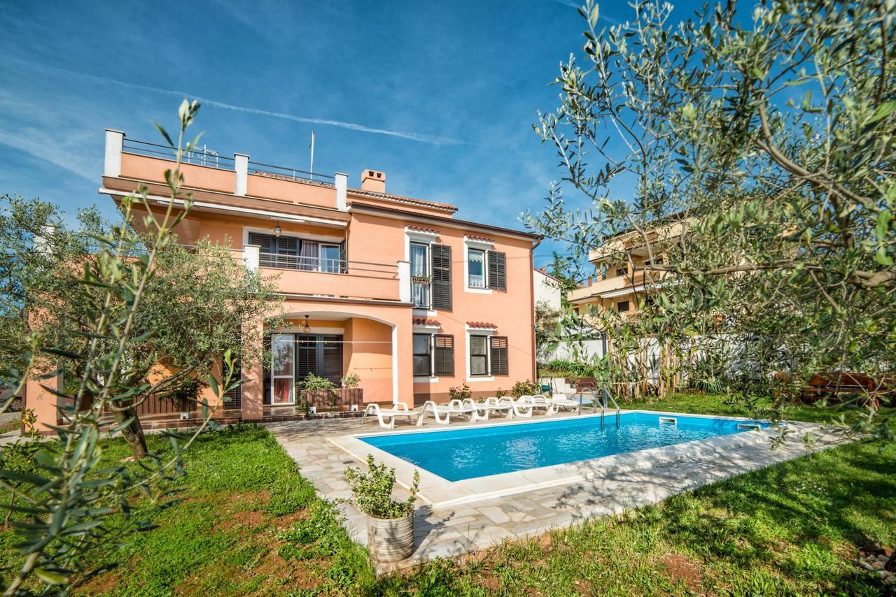 Apartments Marija 821 Pula Bagian luar foto