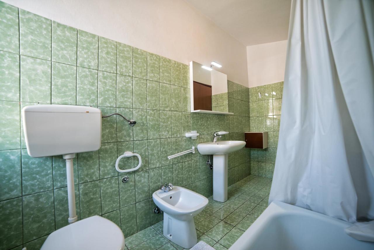 Apartments Marija 821 Pula Bagian luar foto